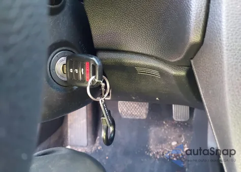 2017 Honda Civic Lx z USA, uszkodzony, nr VIN 2HGFC2F55HH505380